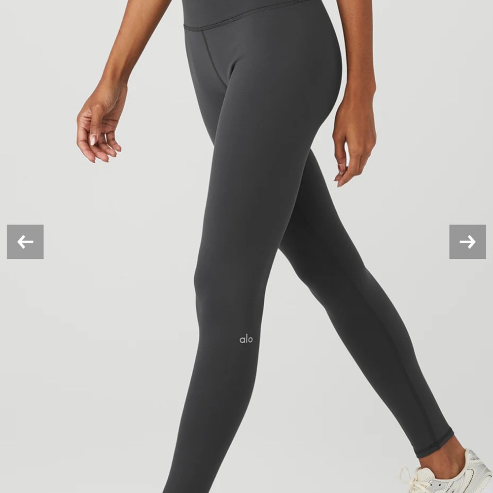 Alo High-Waist Airlift Legging - M